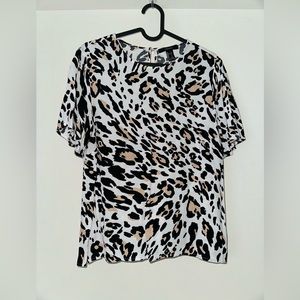 Leopard top 🐆
